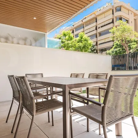 Apartmán Urban Retreat With Patio And Cinema Rems