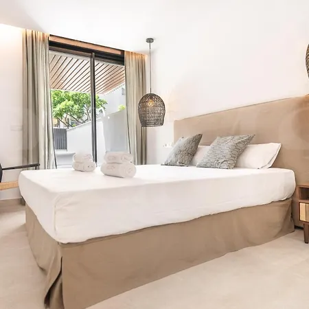 Apartmán Urban Retreat With Patio And Cinema Rems