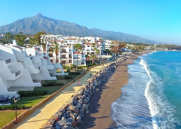 Apartman Urban Retreat With Patio And Cinema Rems