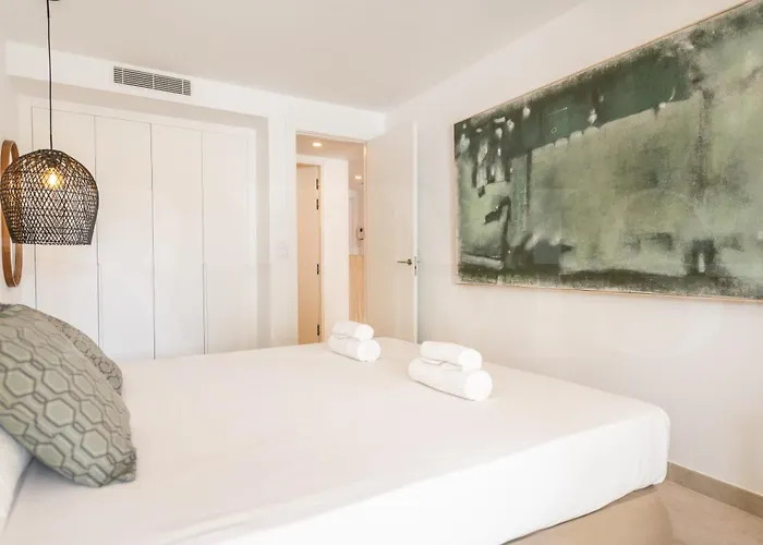 Urban Retreat With Patio And Cinema Rems Apartman *