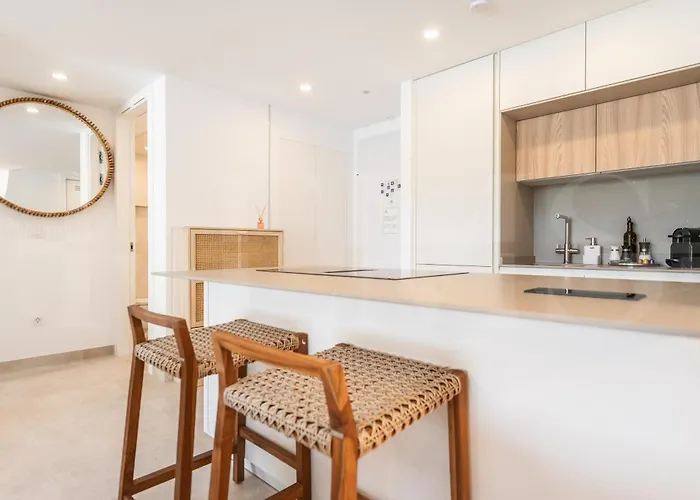 Urban Retreat With Patio And Cinema Rems Fuengirola