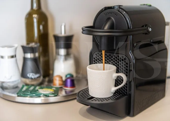 Apartman Urban Retreat With Patio And Cinema Rems Fuengirola