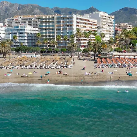 Urban Retreat With Patio And Cinema Rems Fuengirola