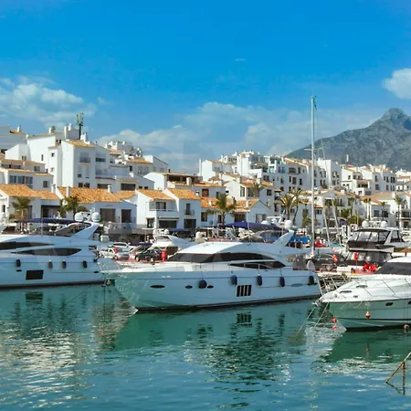 Urban Retreat With Patio And Cinema Rems Apartment