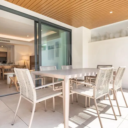 Urban Retreat With Patio And Cinema Rems Apartment